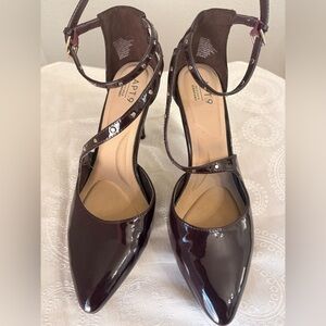 Apt 9 Burgundy Patent Heels Women’s Pointed Toe Ankle Strap Studded Pumps 8.5